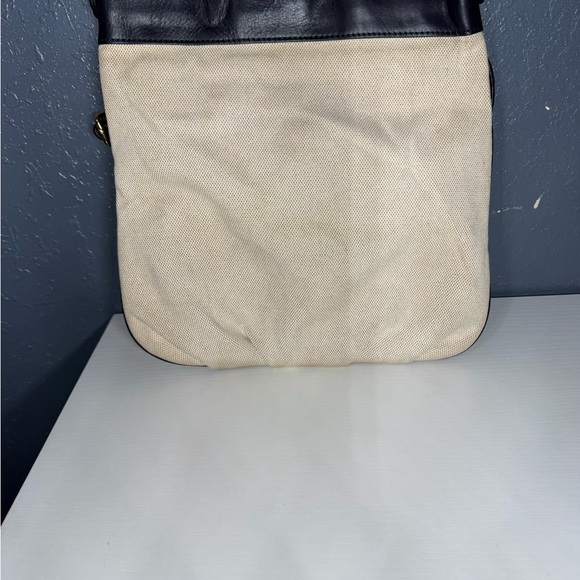 Tory Burch Black and Cream Crossbody Bag - Picture 2 of 3